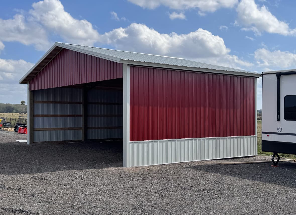 Horse barn with stalls in Florida
